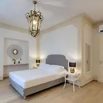 Rambaldi In Casa Nr 6 With Shared Terrace باردولينو